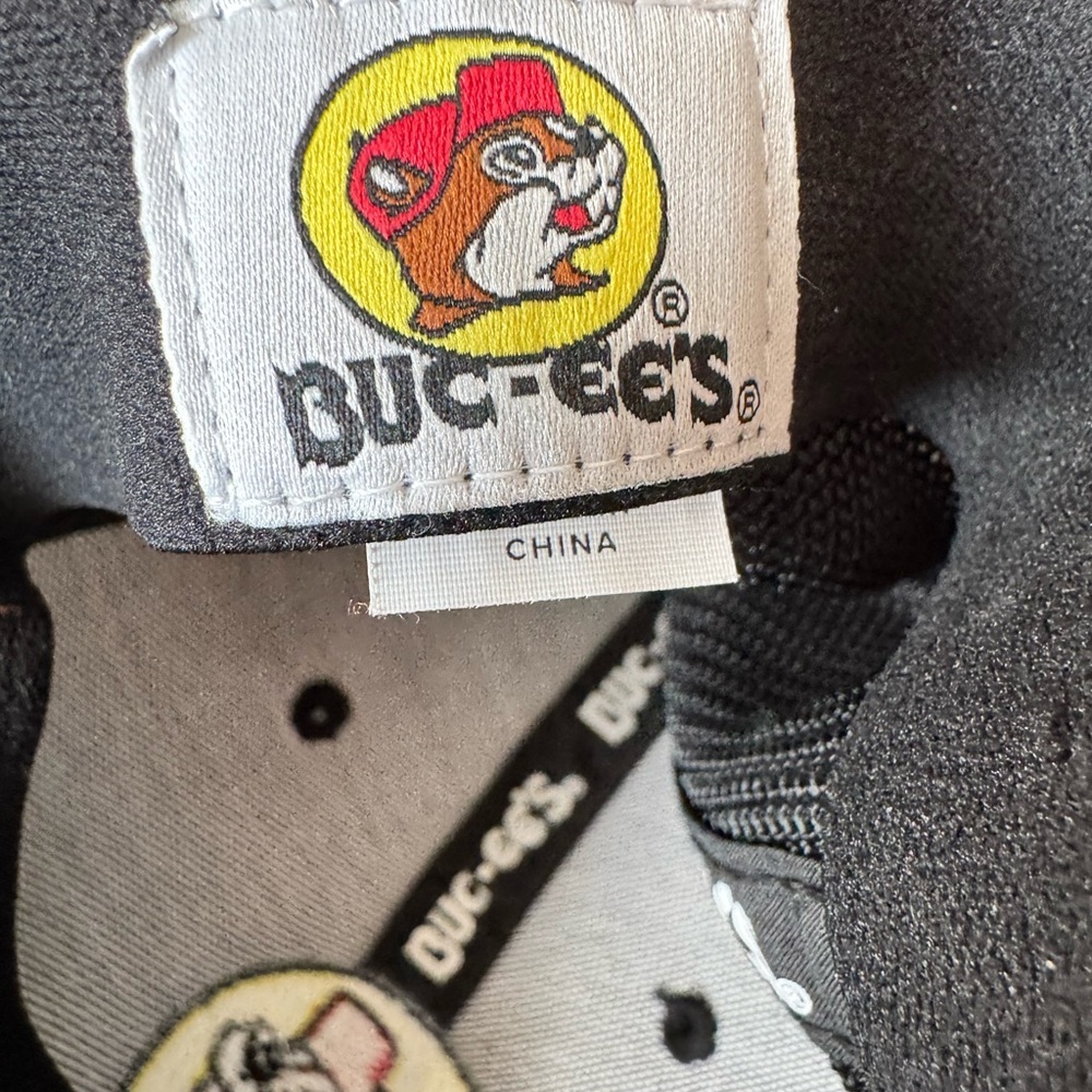 Bucees Hat - Picture 3 of 4